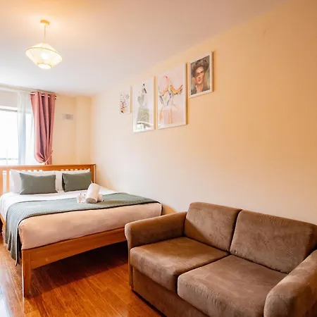 Atalia View Penthouse With Balcony * Galway