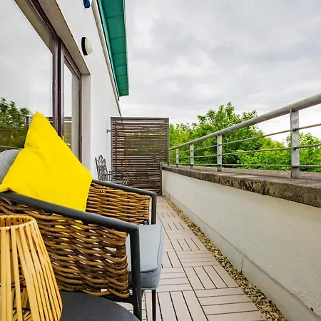 Atalia View Penthouse With Balcony Apartment Galway