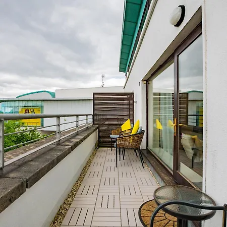 Διαμέρισμα Atalia View Penthouse With Balcony Γκάλγουεϊ